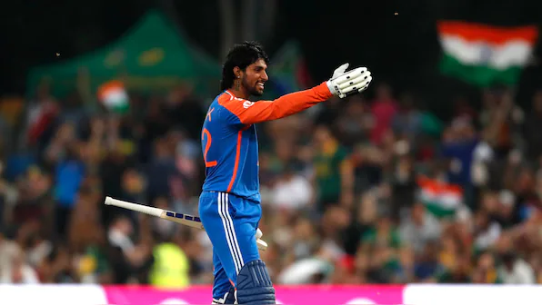 2024 से अब तक नॉकआउट तिलक वर्मा ने बना डाला ऐसा रिकॉर्ड जिसे तोड़ना नामुमकिन 2 tilak varma 6 1