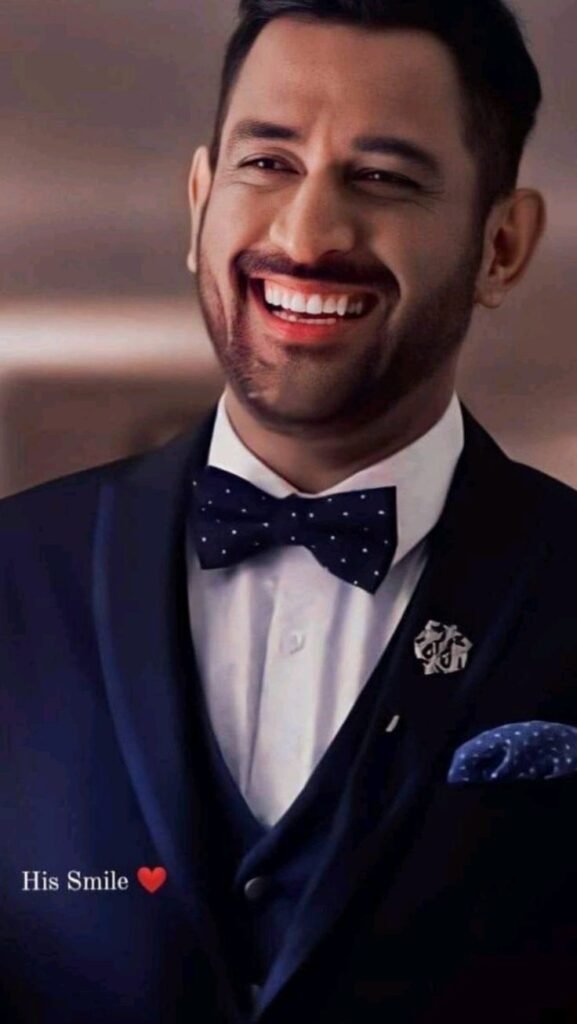 महेंद्र सिंह धोनी:जन्म 7 जुलाई 1981